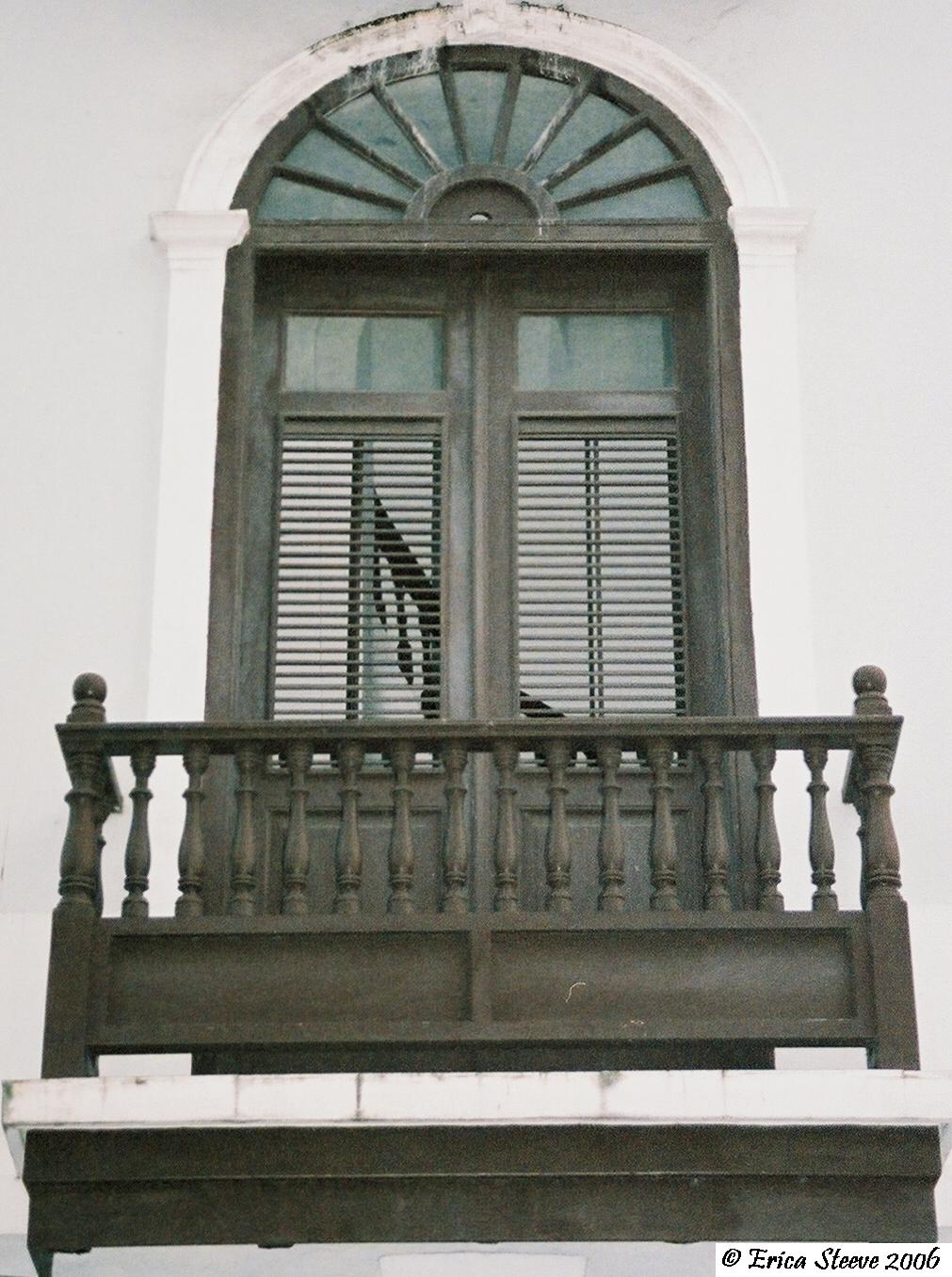A small balcony in San Juan