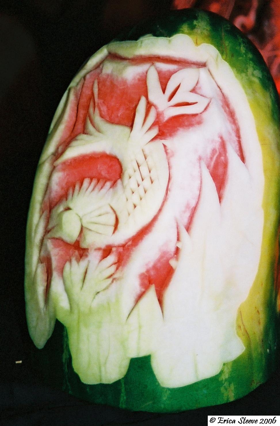 I've heard of pumpken carving, but watermelon!?!