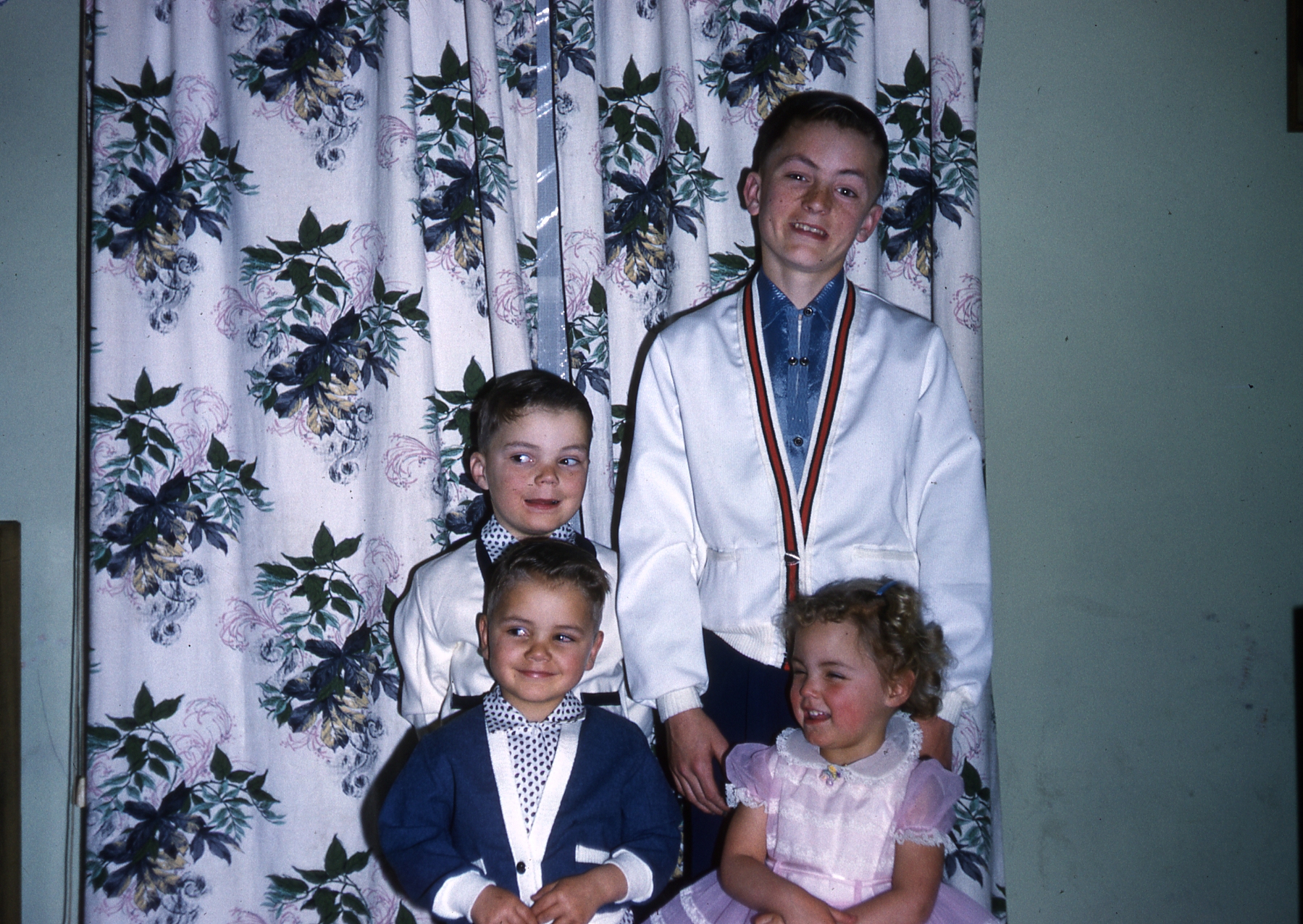 1960, 04: Wes, Doug, Steve, Sharon