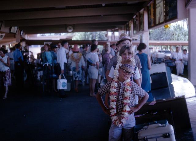 1966, 11, 20:  Steve at airport?